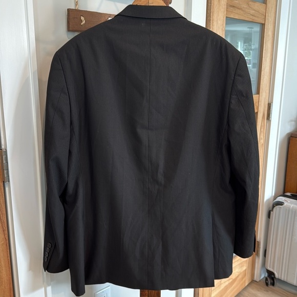 Michael Kors Men's Black Pinstripe ModernFit Stretch Blazer Suit Jacket 44R EUC - Picture 2 of 14